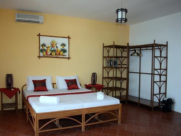 Hotel Divepoint Alcoy Exterior foto